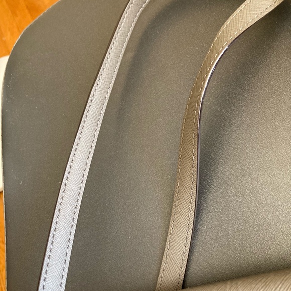 Rare ! Kate Spade Grey Leather Shoulder Bag - Picture 5 of 11